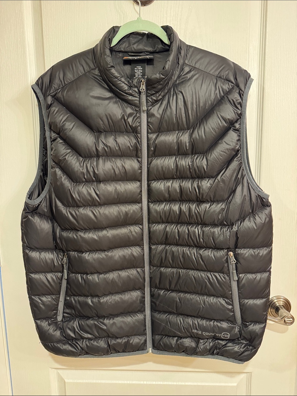 Free Country Men's Black Quilted Puffer Vest